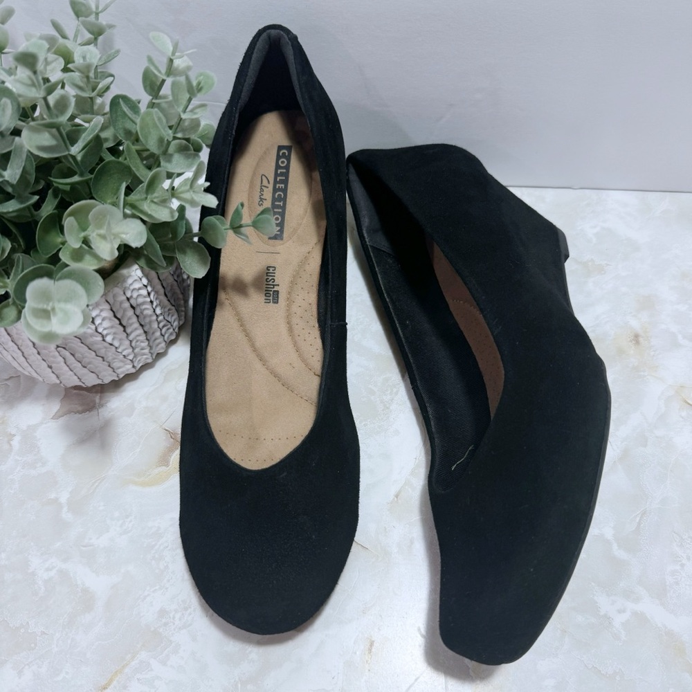 Clark‎ Collection Cushion Flores Tulip Black Suede Wedges Size 9